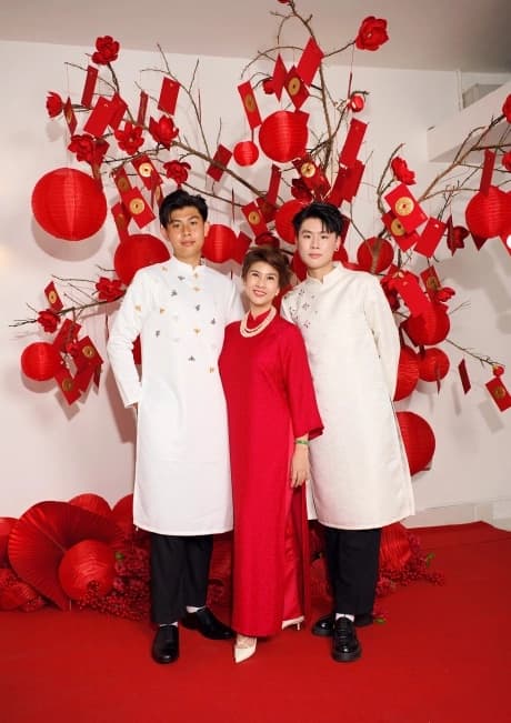diễn viên Kim Thư, vợ cũ Phước Sang, sao Việt