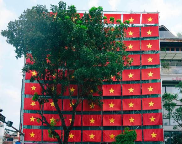 Hàm cá mập, Quốc khánh, kiến thức