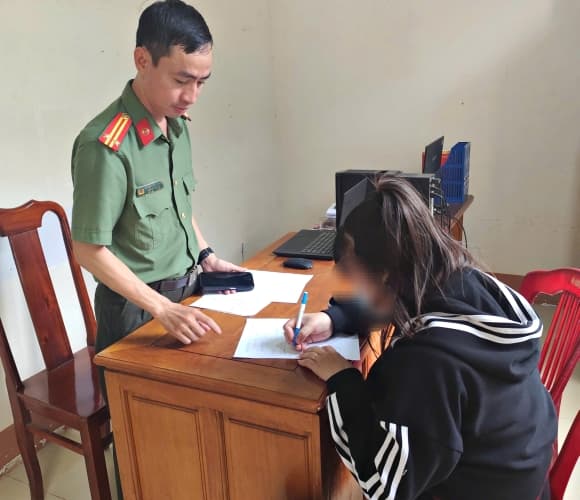 Vàng, giá vàng tăng, lừa đảo, bán vàng