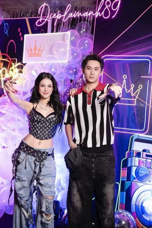 Sao Việt 28/8, tin sao việt mới nhất