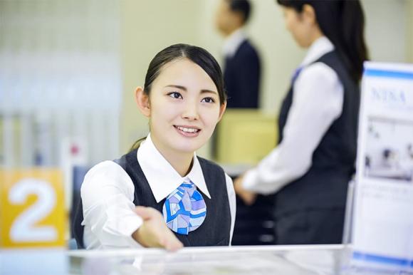 vì sao nhân viên ngân hàng không gửi tiền, gửi tiền tiết kiệm