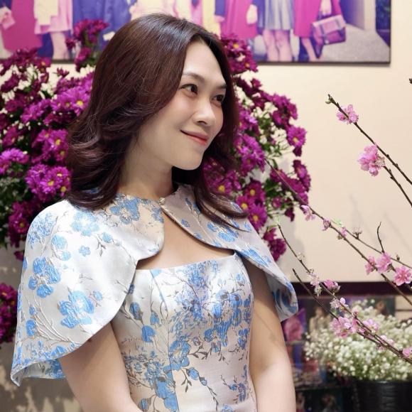 sao Việt đổ thủ khoa, Đinh Ngọc Diệp, diva Mỹ Linh, ca sĩ Hoàng Hải, Dương Hoàng Yến, Văn Mai Hương, Mỹ Tâm, Hoàng Thùy Linh