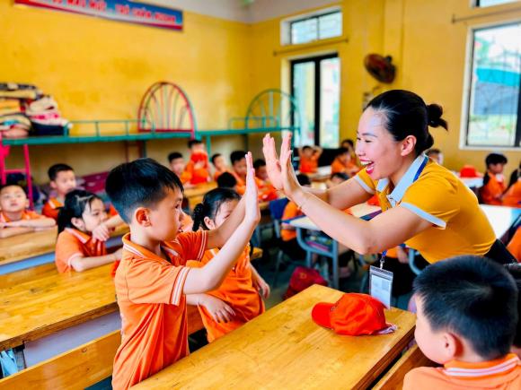 nhà giáo, giáo viên, lương giáo viên