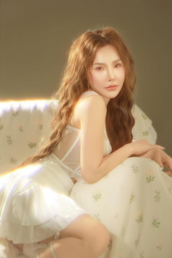 rt4-ngoisaovn-w1066-h1600 2 DJ Thy Thy, Thy Thy