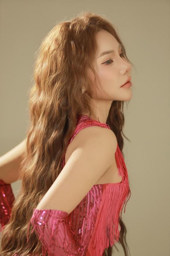 rt5-ngoisaovn-w1066-h1600 1 DJ Thy Thy, Thy Thy