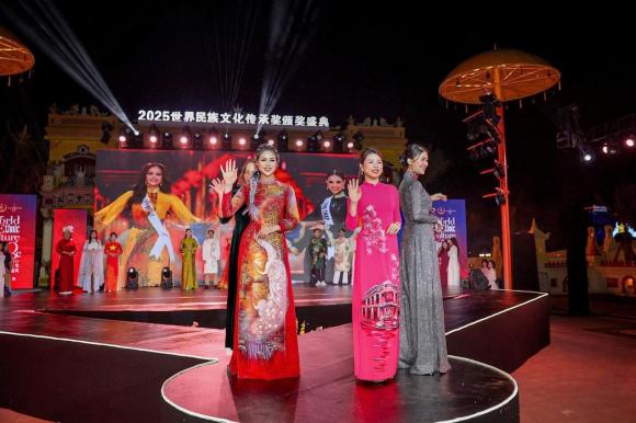 vu13-ngoisaovn-w1600-h1066 2 CEO Dung Trần, Thiết kế Tóc Nghệ Thuật