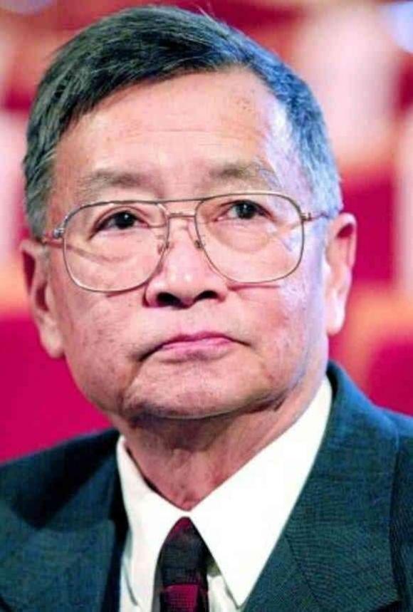 dạy con, nghề nghiệp, thi đại học được 2 điểm
