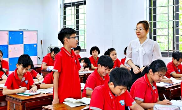 miễn học phí, học sinh, khoản đóng đầu năm, chi phí đầu năm học, năm học mới