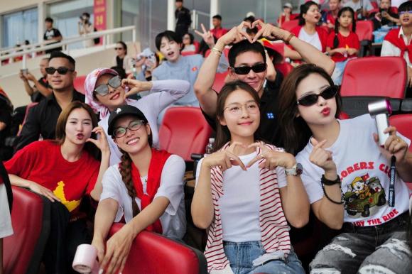 Sao Việt 1/9, tin sao việt mới nhất