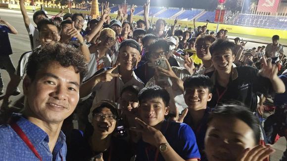 Sao Việt 1/9, tin sao việt mới nhất
