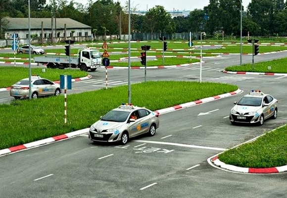 quy định mới về yêu cầu đối với người học lái xe