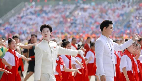 Sao Việt 3/9, tin sao việt mới nhất