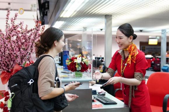 bán vé bay tết, giá vé bay, giá vé Tết Vietjet, giá vé Tết Vietnam Airlines