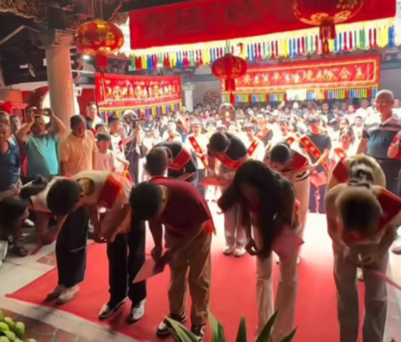 hiếu học, làng tiến sĩ, làng hiếu học