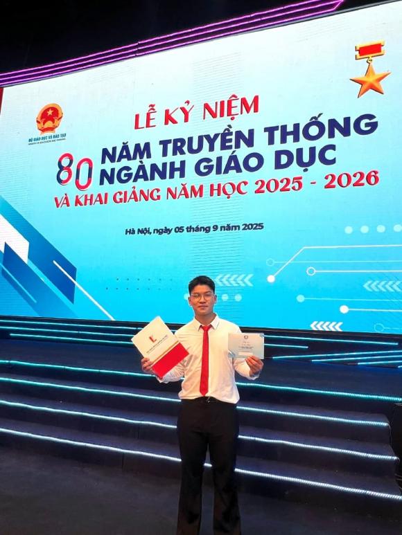  nam sinh Đại học Bách khoa, phát biểu tại lễ khai giảng 2025