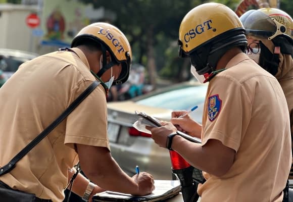 lạng lách, đánh võng, vi phạm giao thông