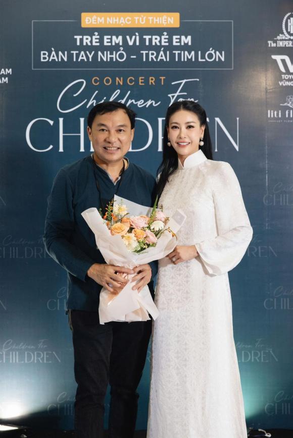 image001-ngoisaovn-w1268-h1901 8 Hoa hậu Hà Kiều Anh, đạo diễn Điệp Văn