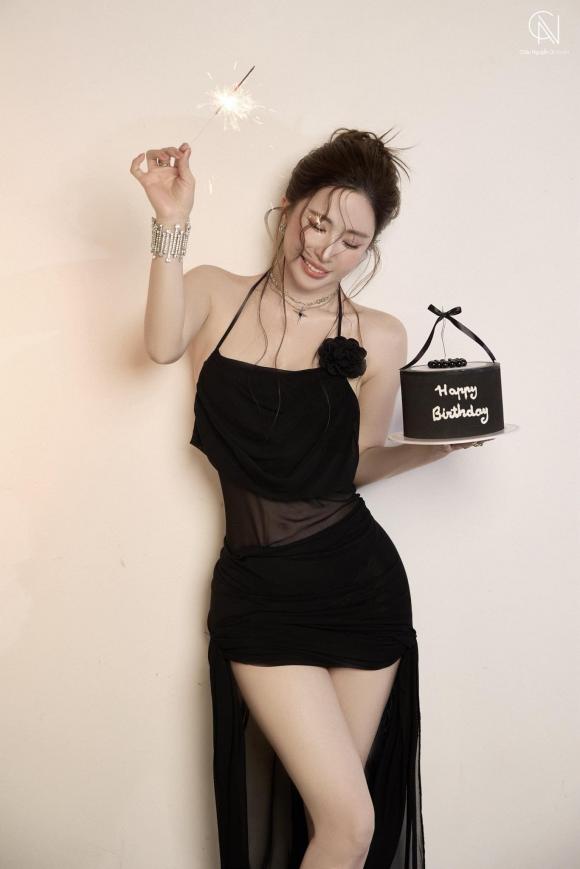 Sao Việt 8/9, tin sao việt mới nhất