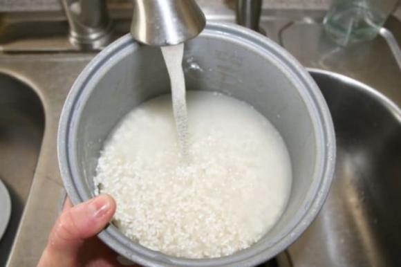 vo gạo, sai lầm khi vo gạo, cách vo gạo