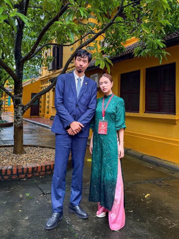 Hoàng Thuỳ Linh, Đen Vâu, sao Việt 