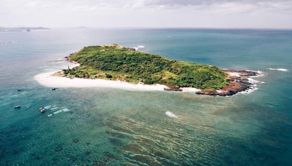Miền Trung Việt Nam, đảo Hòn Dứa, Phú Yên