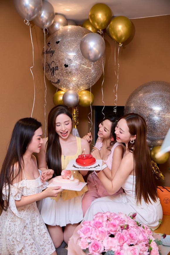 Sao Việt 10/9, tin sao việt mới nhất