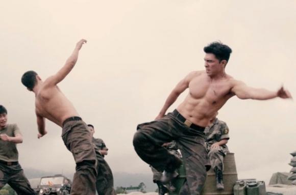 Mưa đỏ, đạo diễn Đặng Thái Huyền, sao Việt