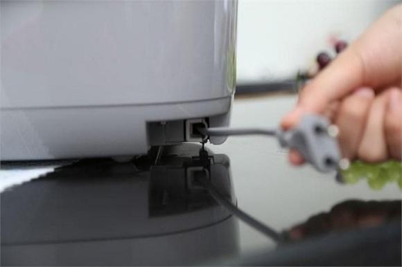 rút phích cắm nồi cơm điện 0 nồi cơm điện, tiết kiệm điện, rút phích cắm nồi cơm điện, rút điện nồi cơm