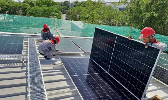  lắp điện mặt trời mái nhà, giá điện, hóa đơn tiền điện tăng