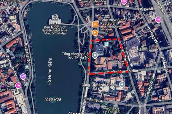 Quảng trường phía Đông hồ Gươm, Hà Nội, Hồ hoàn kiếm