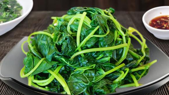 luộc rau, cách luộc rau, luộc rau nên đậy hay mở vung