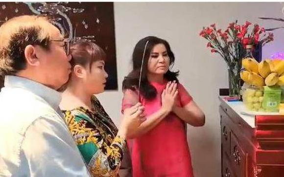 Ha hậu Nguyễn Cao Thu Vân, sao Việt