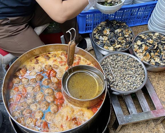 bún ốc, quán bún ốc Hà Nội, đặc sản Hà Nội