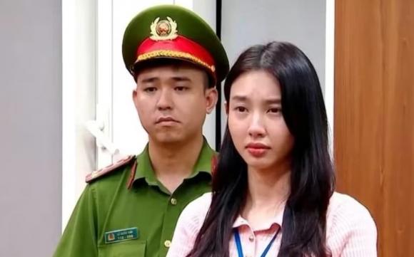 Hoa hậu Thùy Tiên, Nguyễn Thúc Thùy Tiên, Quang Linh Vlog, Hằng Du Mục, sao Việt