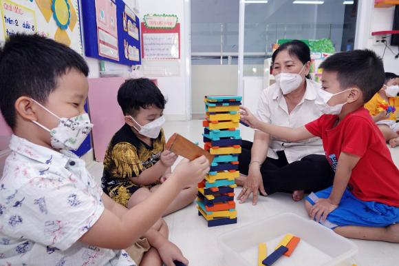 phụ cấp giáo viên mới 0 Luật Nhà giáo, giáo viên, phụ cấp