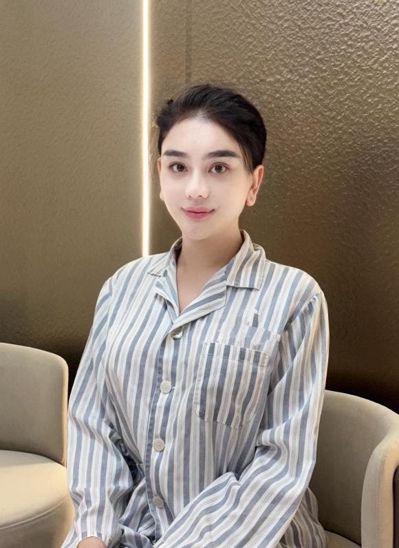 Lâm Khánh Chi, sao Việt 
