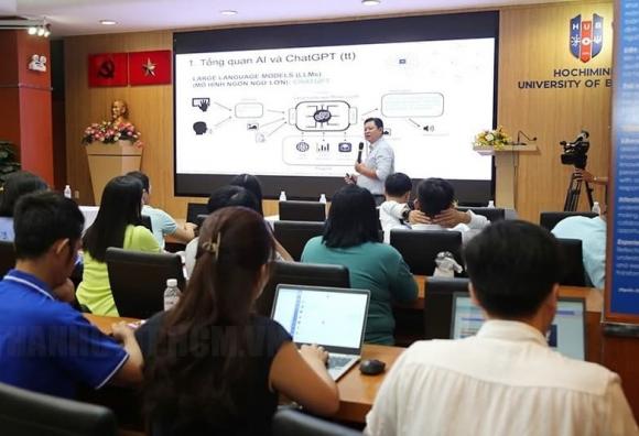 Tiêu chuẩn bằng cấp của cán bộ công chức, quy định bằng cấp của cán bộ công chức