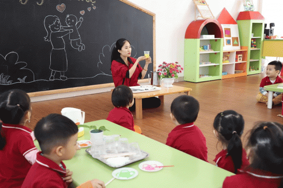 nghỉ hưu trước tuổi,giáo viên mầm non, kiến 
