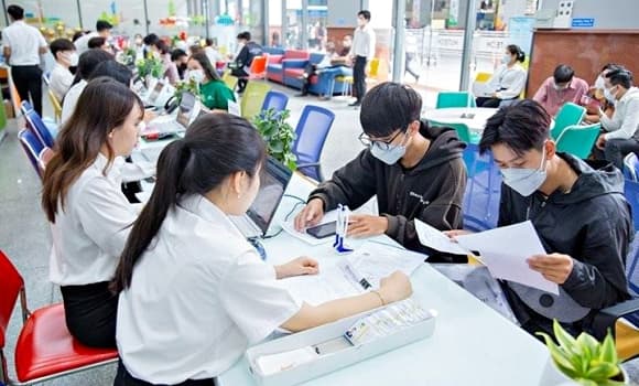 trường đại học, tuyển sinh đại học, đình chỉ tuyển sinh