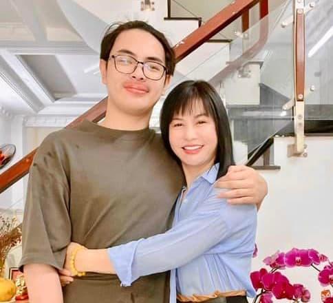 nghệ sĩ Cát Phượng, nghệ sĩ Thái Hoà, sao Việt