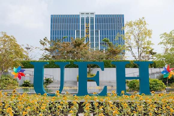 đại học công nào có doanh thu nhiều nhất việt nam, Đại học Kinh tế TPHCM