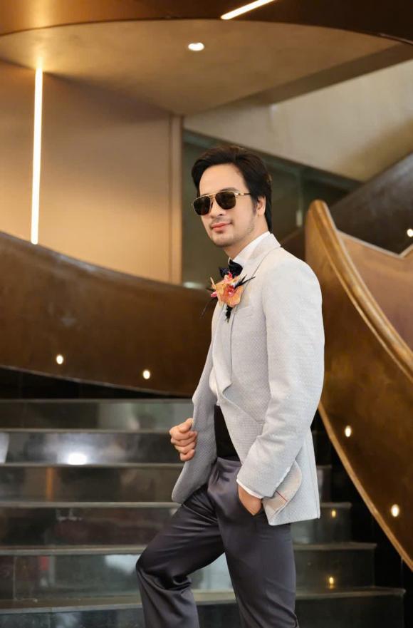 Đoàn Minh Tài, Veston Mon Amie