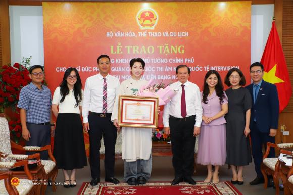 Sao Việt 27/9, tin sao việt mới nhất