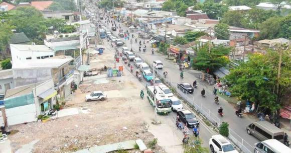 tắc đường, nút thắt cổ chai, giải tỏa mặt bằng