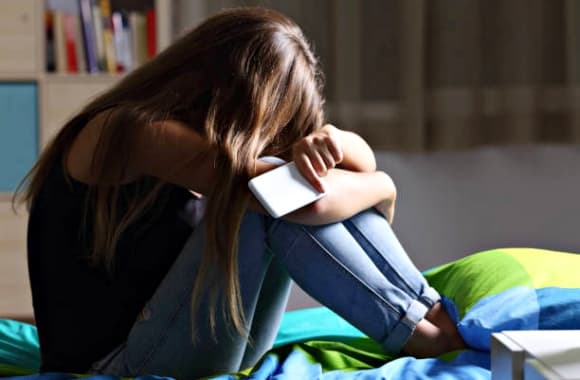 lòng tự trọng thấp, dấu hiệu lòng tự trọng thấp