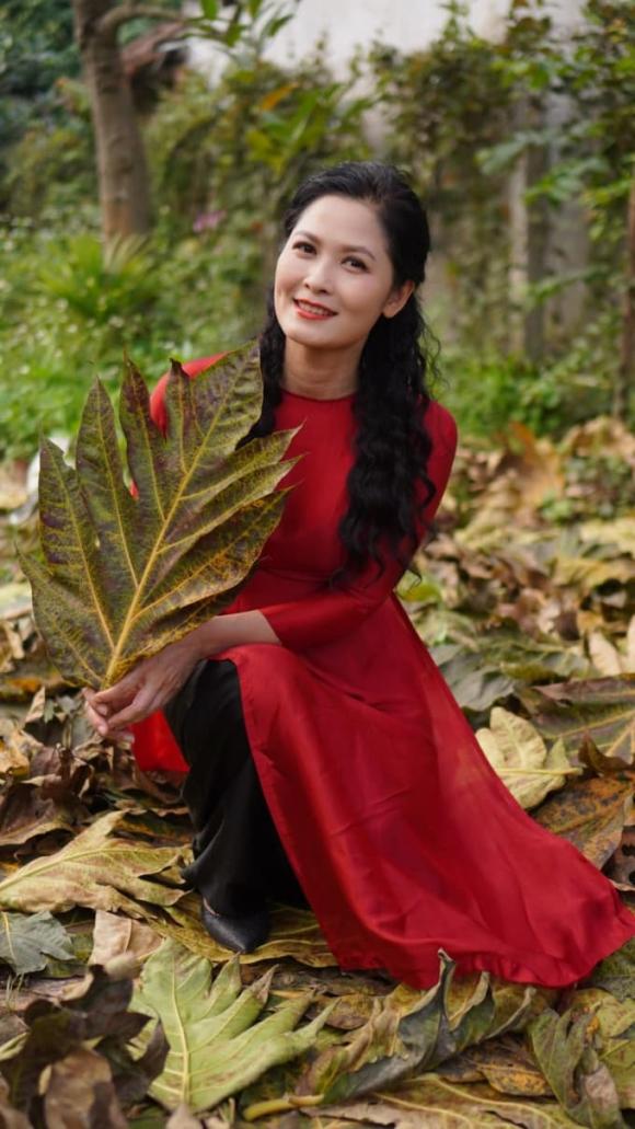 diễn viên Đinh Thúy Hà, Mưa đỏ