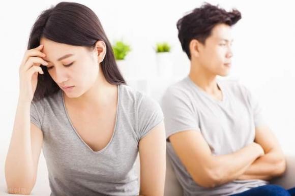vợ chồng trung niên ly hôn, ly hôn, nguyên nhân dẫn tới ly hôn