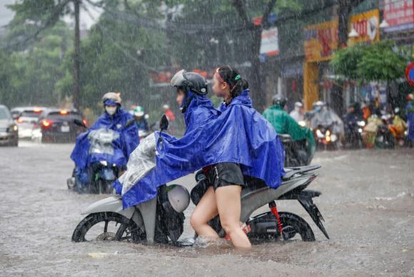 mưa ngập, ghẻ lở, sức khỏe
