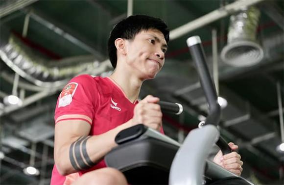 Đoàn văn hậu, bóng đá việt nam