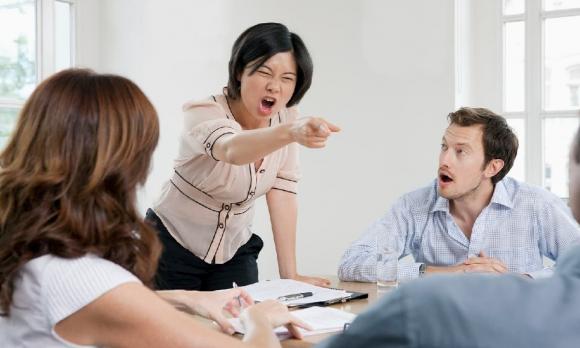 người eq thấp, người eq cao, kiến thức